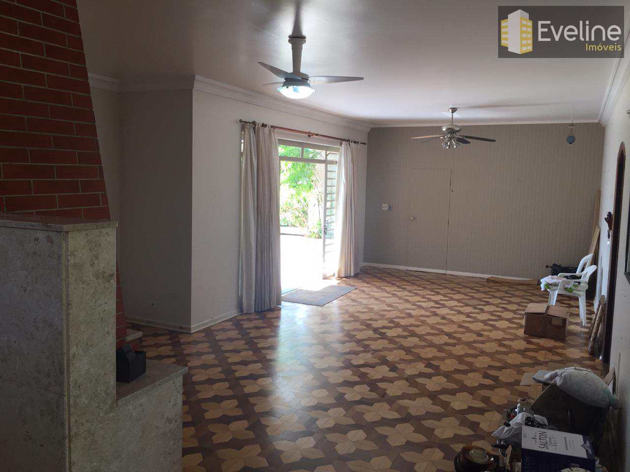 Casa à venda e aluguel com 6 quartos, 750m² - Foto 10