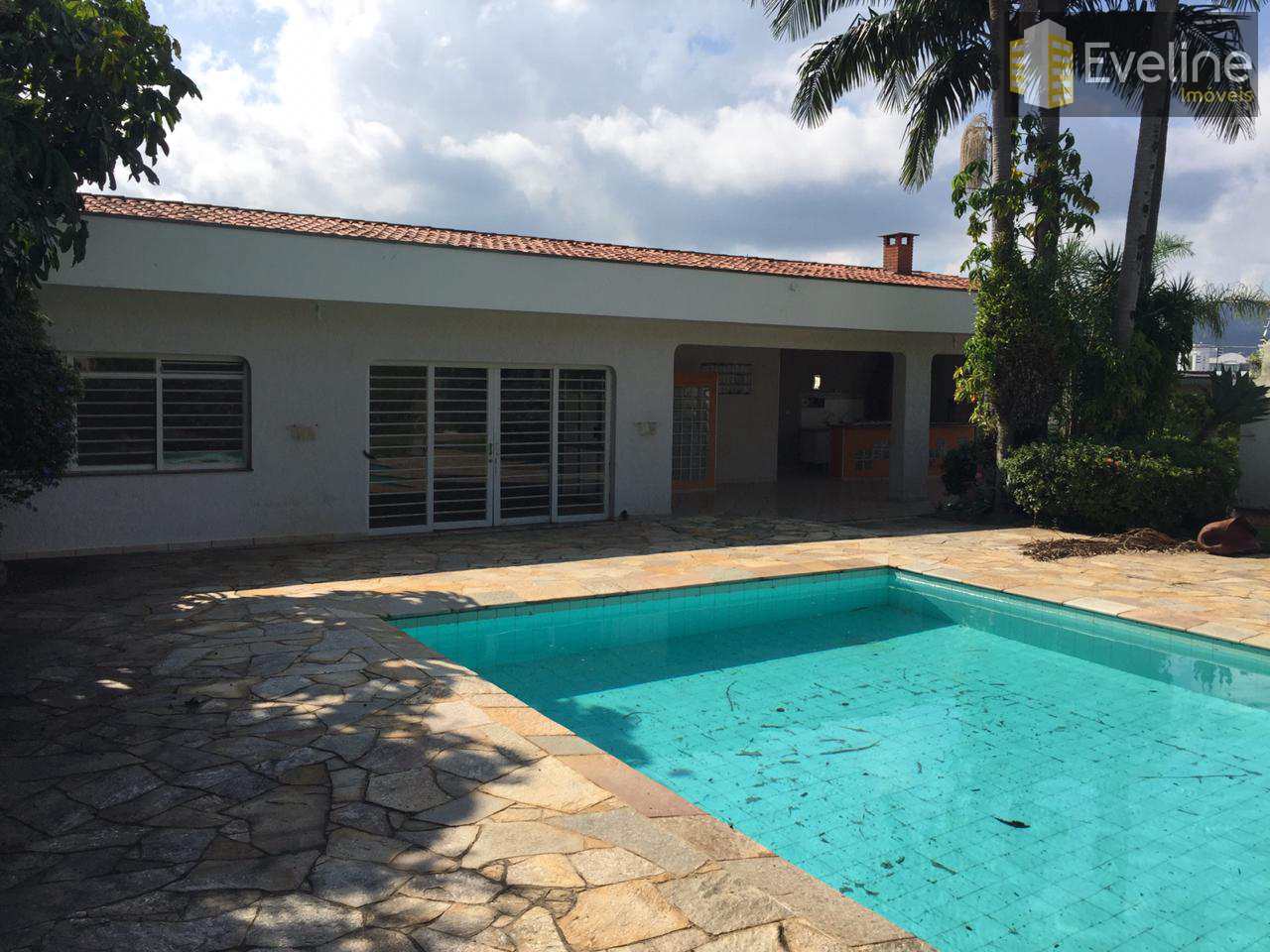 Casa à venda e aluguel com 6 quartos, 750m² - Foto 16