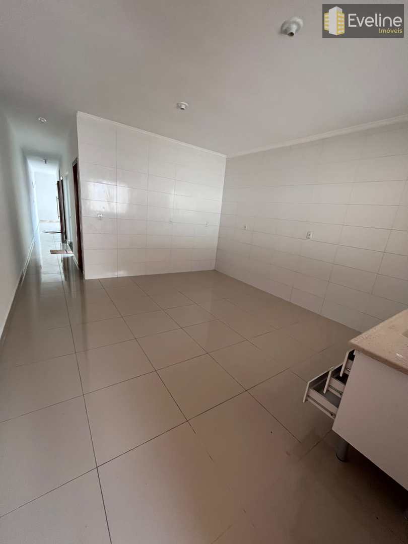 Sobrado à venda e aluguel com 3 quartos, 240m² - Foto 6