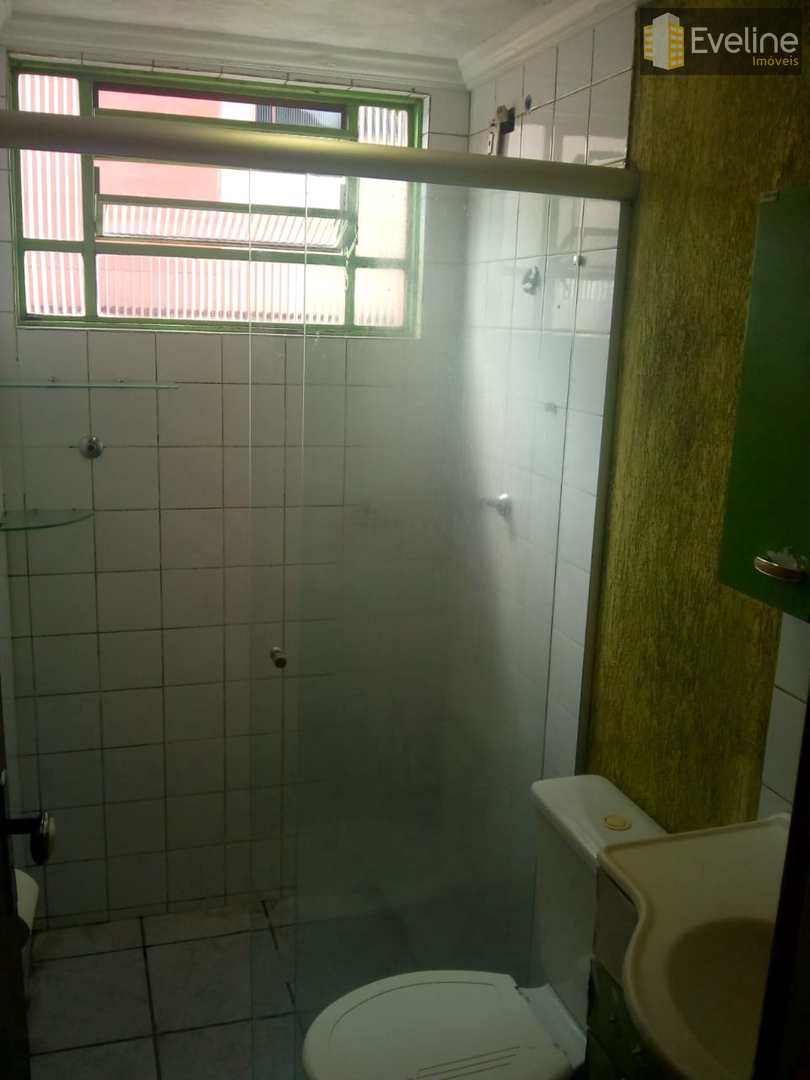 Apartamento para alugar com 2 quartos, 48m² - Foto 12