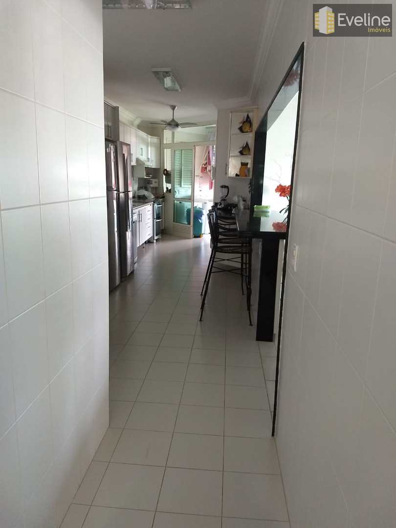 Apartamento à venda com 5 quartos, 330m² - Foto 21