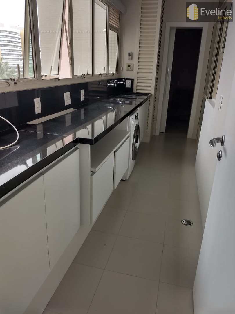 Apartamento à venda com 5 quartos, 330m² - Foto 8