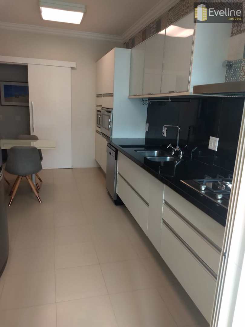 Apartamento à venda com 5 quartos, 330m² - Foto 7