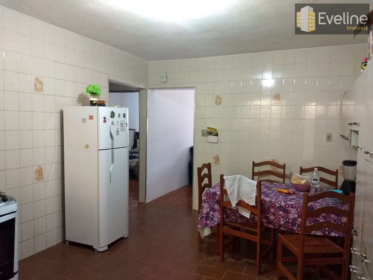 Casa à venda com 2 quartos, 110m² - Foto 8