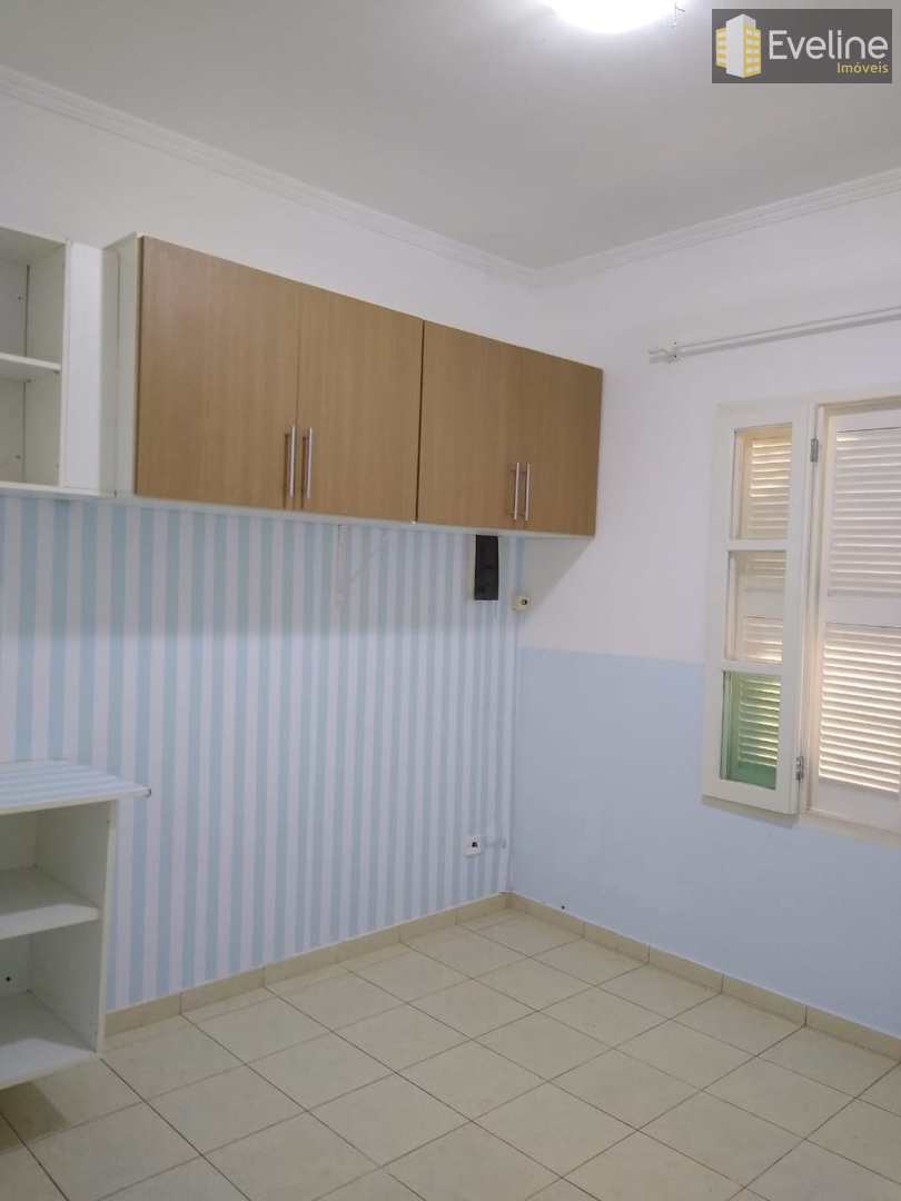 Casa de Condomínio à venda com 3 quartos, 193m² - Foto 11