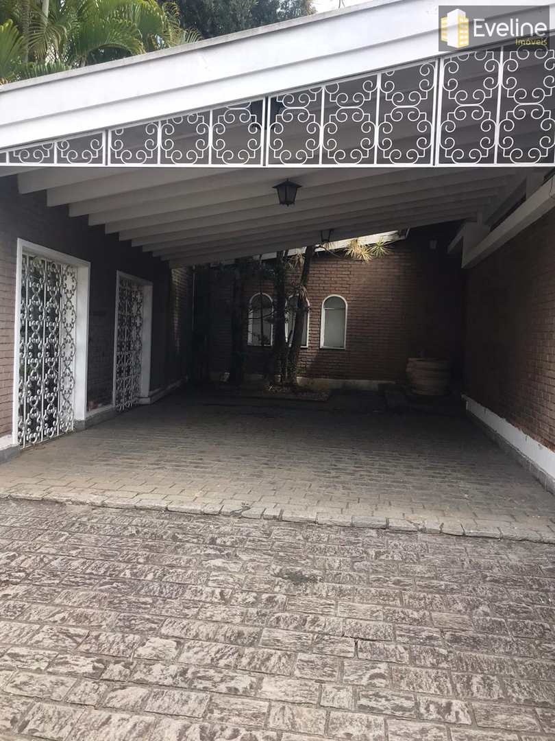 Casa à venda e aluguel com 4 quartos, 740m² - Foto 20