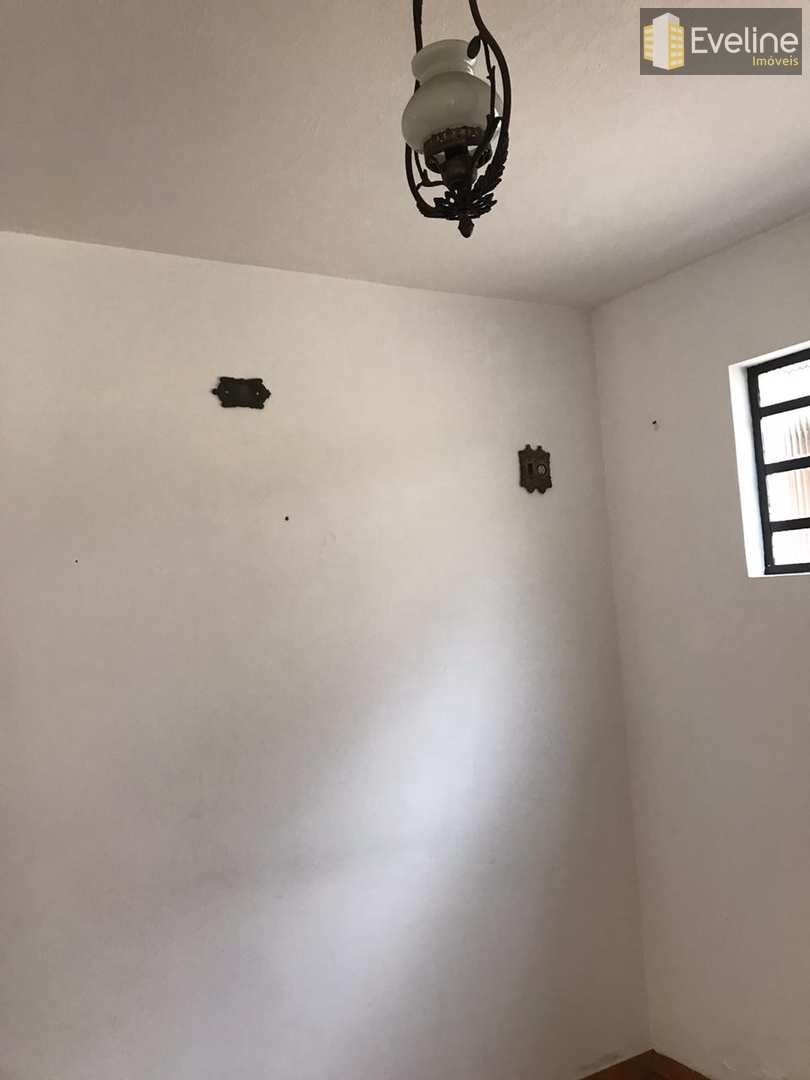 Casa à venda e aluguel com 4 quartos, 210m² - Foto 20