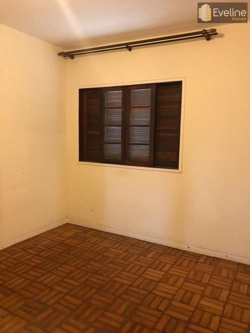 Casa à venda e aluguel com 4 quartos, 210m² - Foto 12