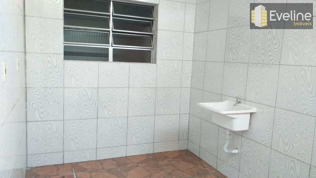 Casa à venda com 2 quartos, 175m² - Foto 10