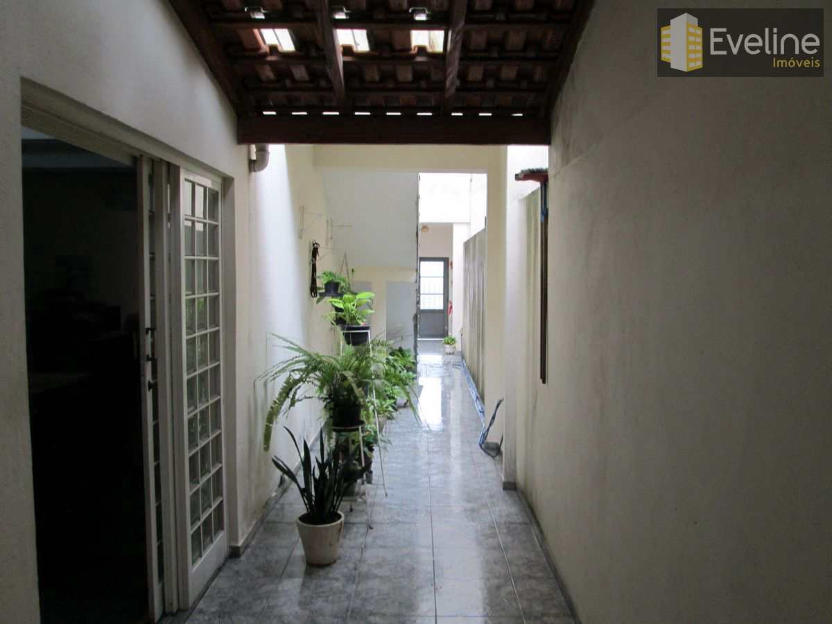 Sobrado à venda com 4 quartos, 250m² - Foto 22