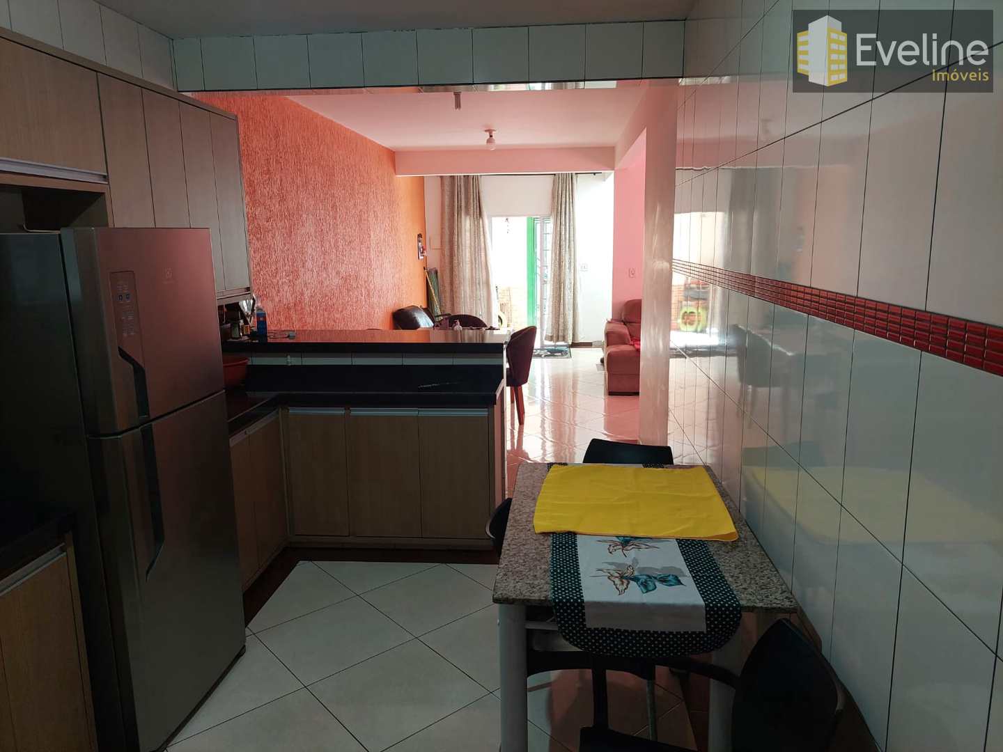 Casa à venda com 4 quartos, 150m² - Foto 6