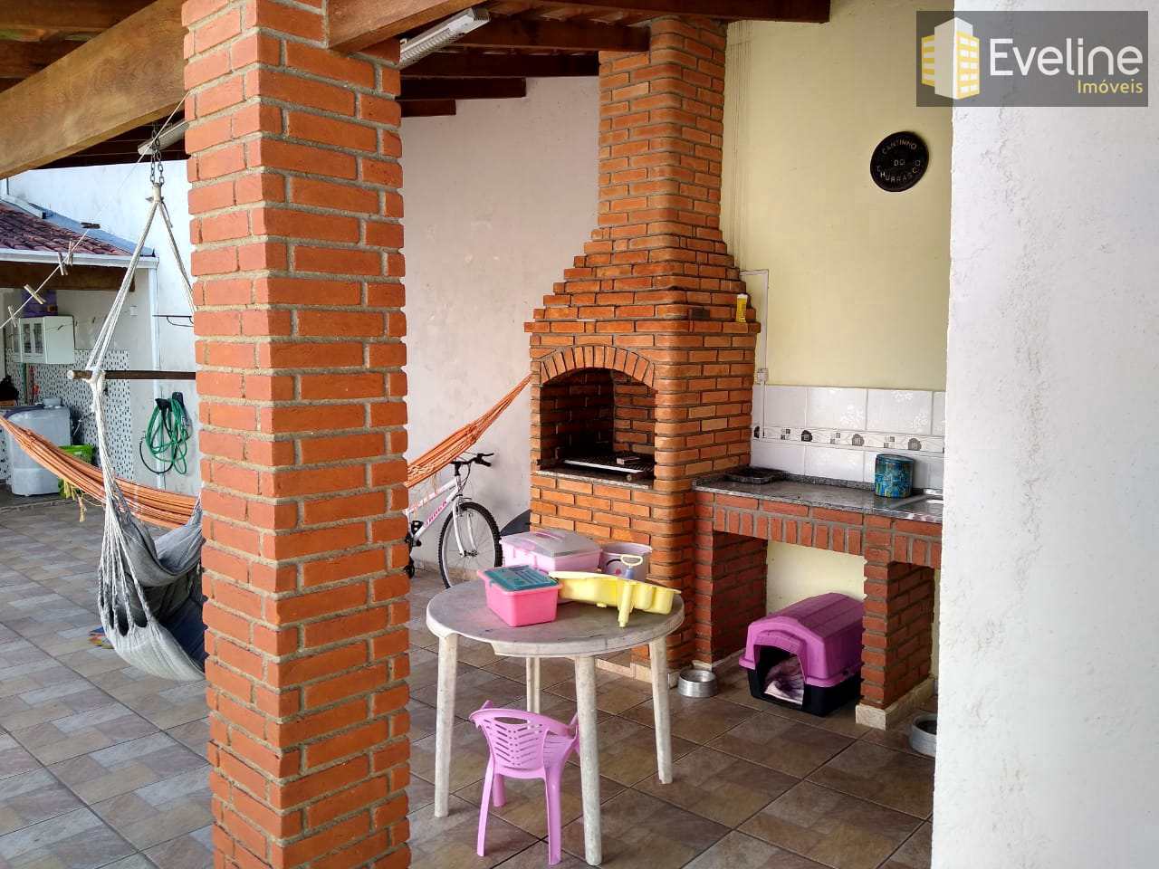 Sobrado à venda com 3 quartos, 250m² - Foto 2