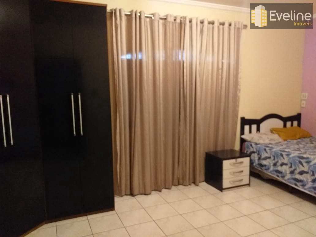 Casa à venda com 3 quartos, 300m² - Foto 5