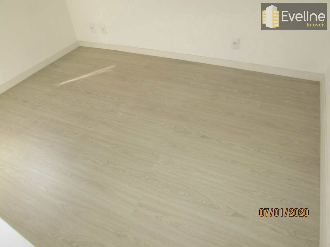 Apartamento à venda e aluguel com 2 quartos, 50m² - Foto 9