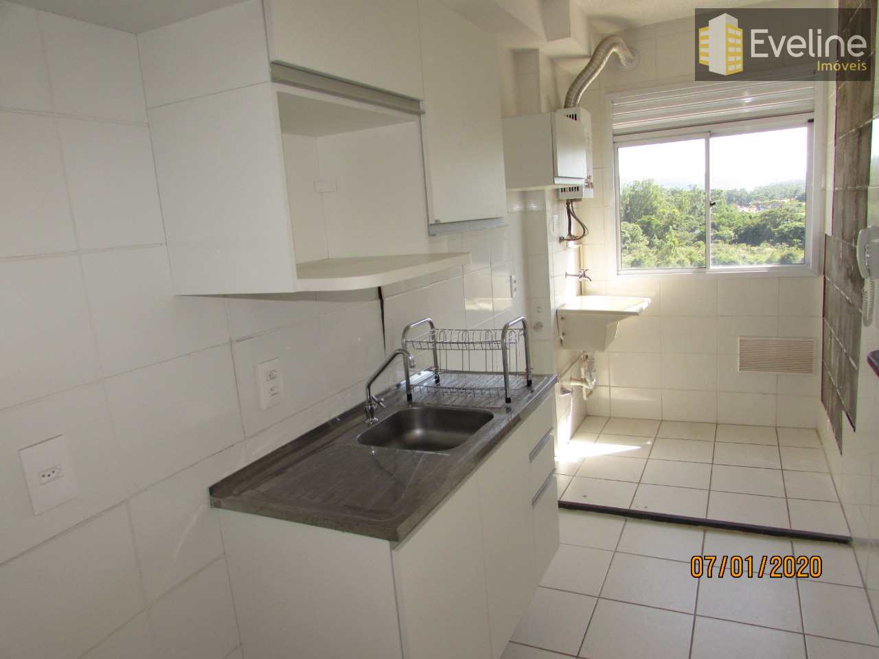 Apartamento à venda e aluguel com 2 quartos, 50m² - Foto 1