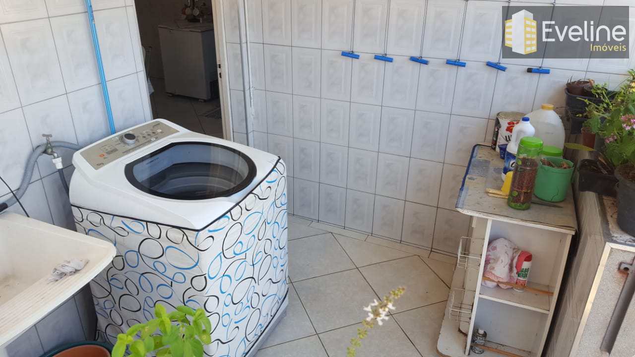 Sobrado à venda com 4 quartos, 244m² - Foto 17