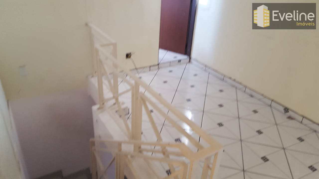 Sobrado à venda com 4 quartos, 244m² - Foto 13