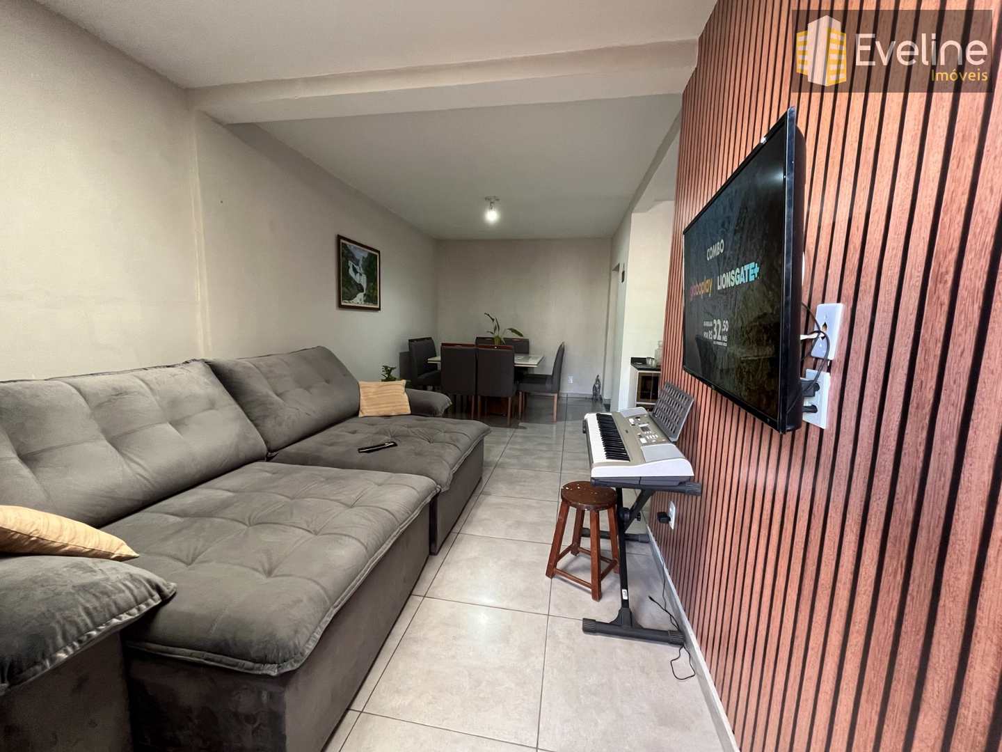 Casa à venda com 3 quartos, 132m² - Foto 11