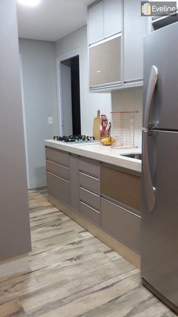 Apartamento à venda com 3 quartos, 97m² - Foto 14