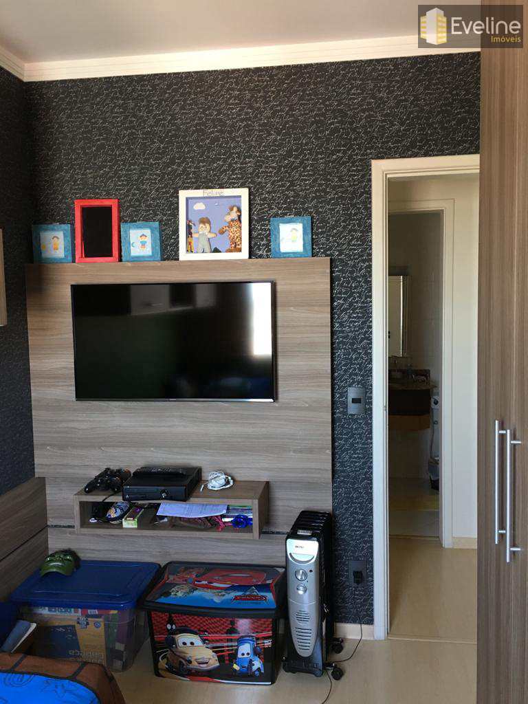 Apartamento à venda com 3 quartos, 94m² - Foto 2