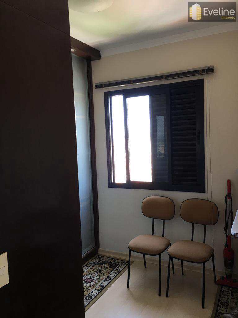 Apartamento à venda com 3 quartos, 94m² - Foto 13