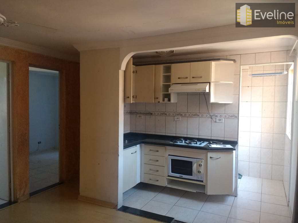 Apartamento à venda com 2 quartos, 42m² - Foto 3