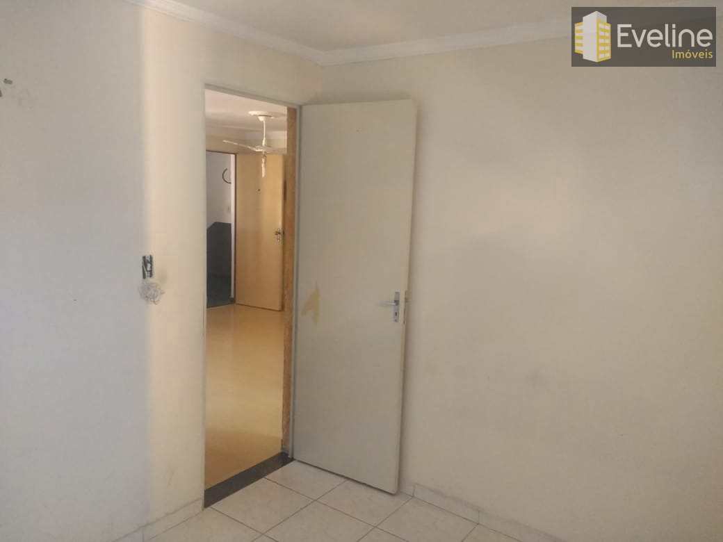 Apartamento à venda com 2 quartos, 42m² - Foto 6