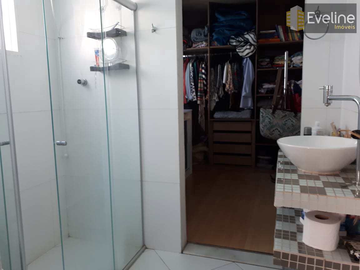 Casa à venda com 4 quartos, 200m² - Foto 16