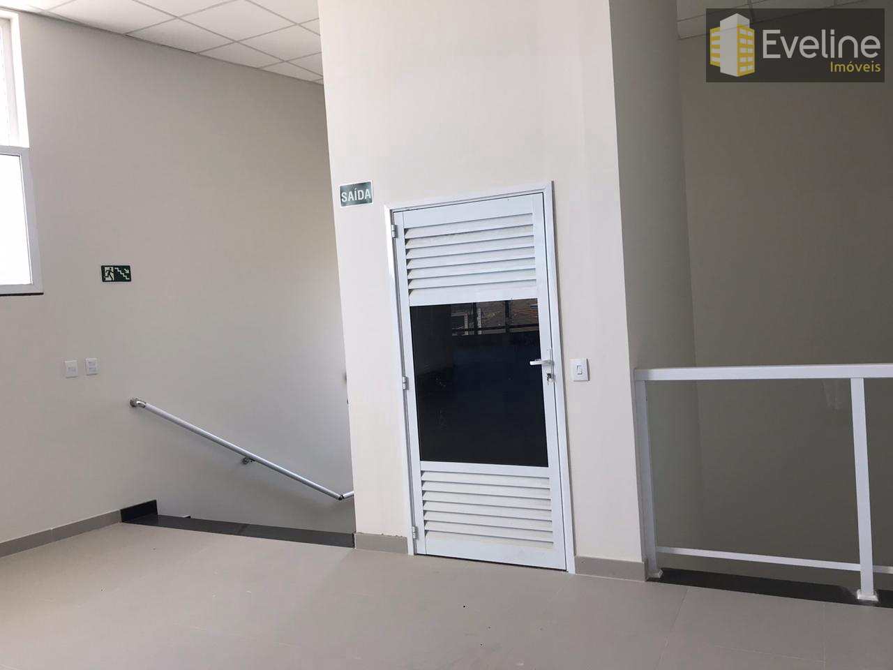 Depósito-Galpão-Armazém para alugar, 380m² - Foto 4