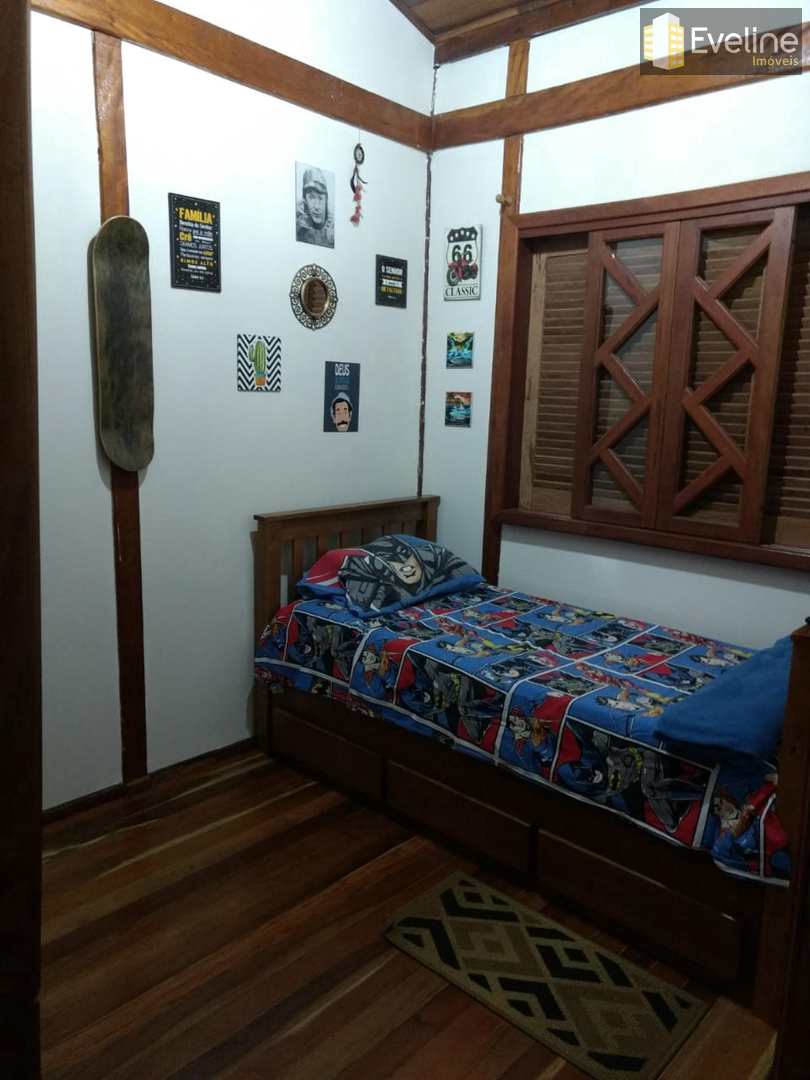 Casa à venda com 3 quartos, 190m² - Foto 3