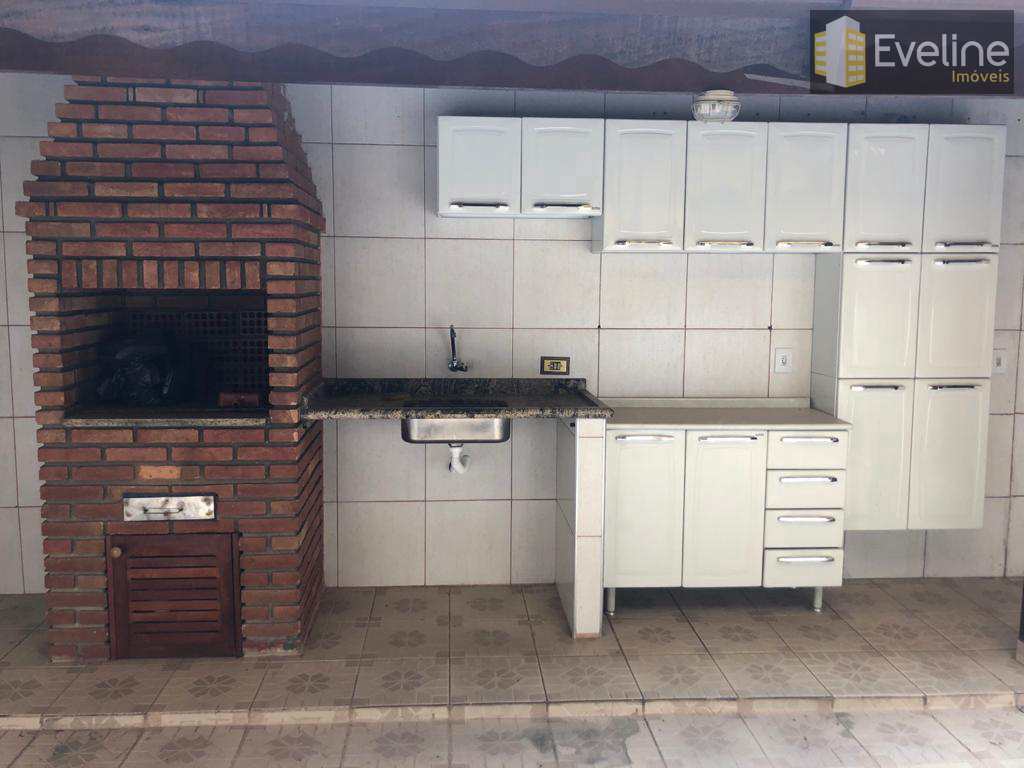 Casa à venda com 4 quartos, 222m² - Foto 21