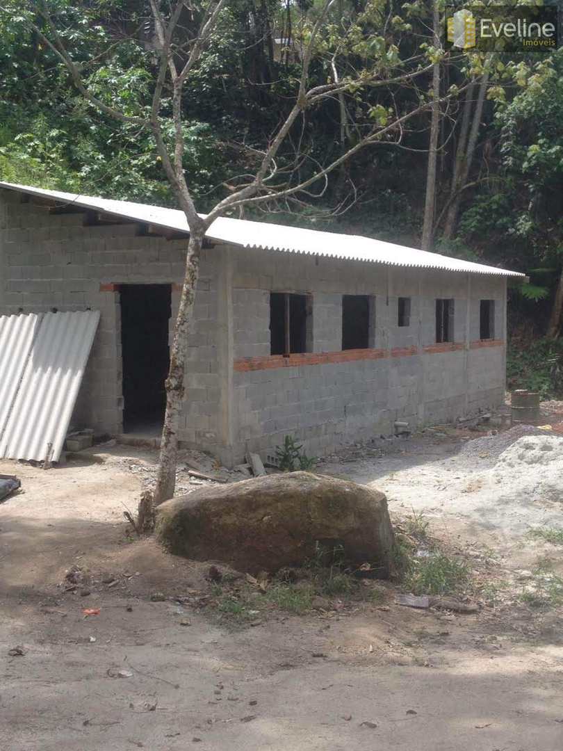 Fazenda à venda com 2 quartos, 8000m² - Foto 1