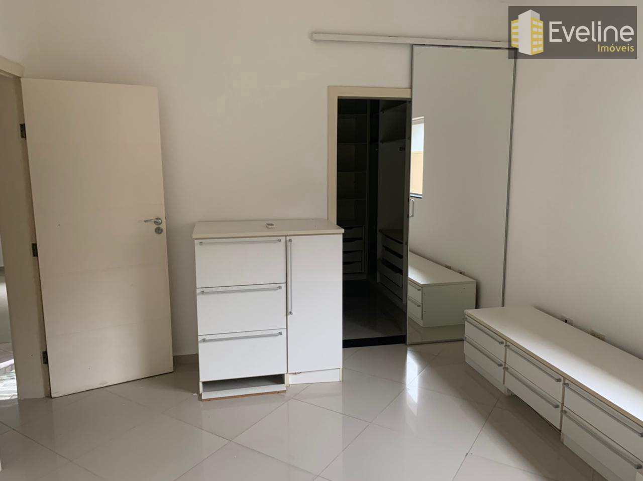 Casa de Condomínio à venda com 4 quartos, 212m² - Foto 21