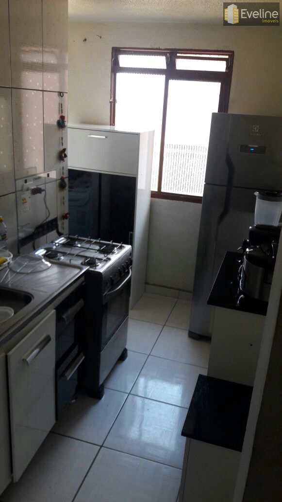 Apartamento à venda com 2 quartos, 40m² - Foto 2