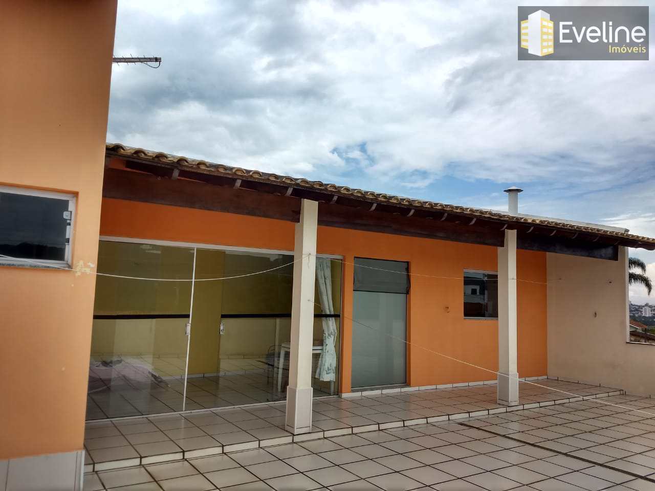 Sobrado à venda com 2 quartos, 290m² - Foto 14