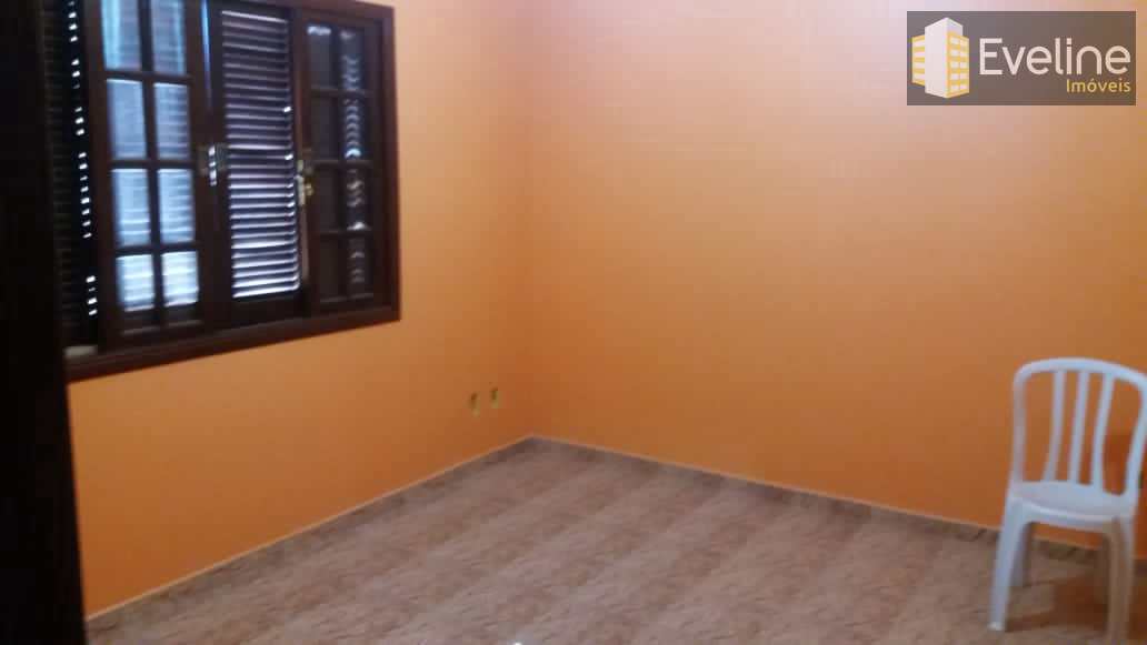 Sobrado à venda com 3 quartos, 259m² - Foto 9