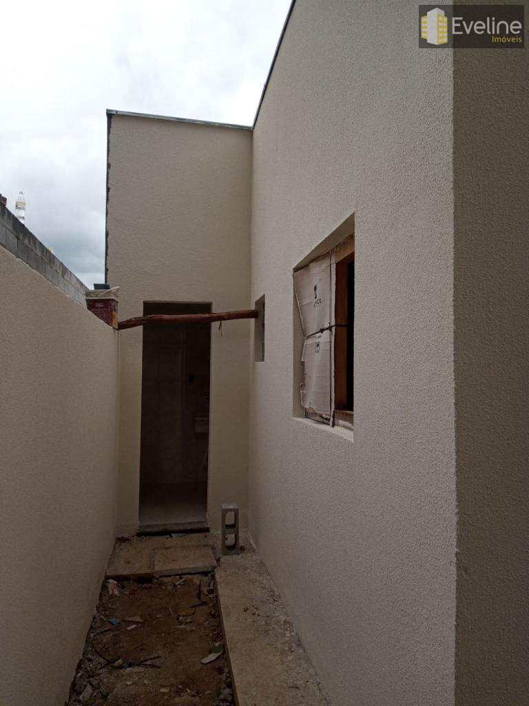 Casa de Condomínio à venda com 2 quartos, 74m² - Foto 4