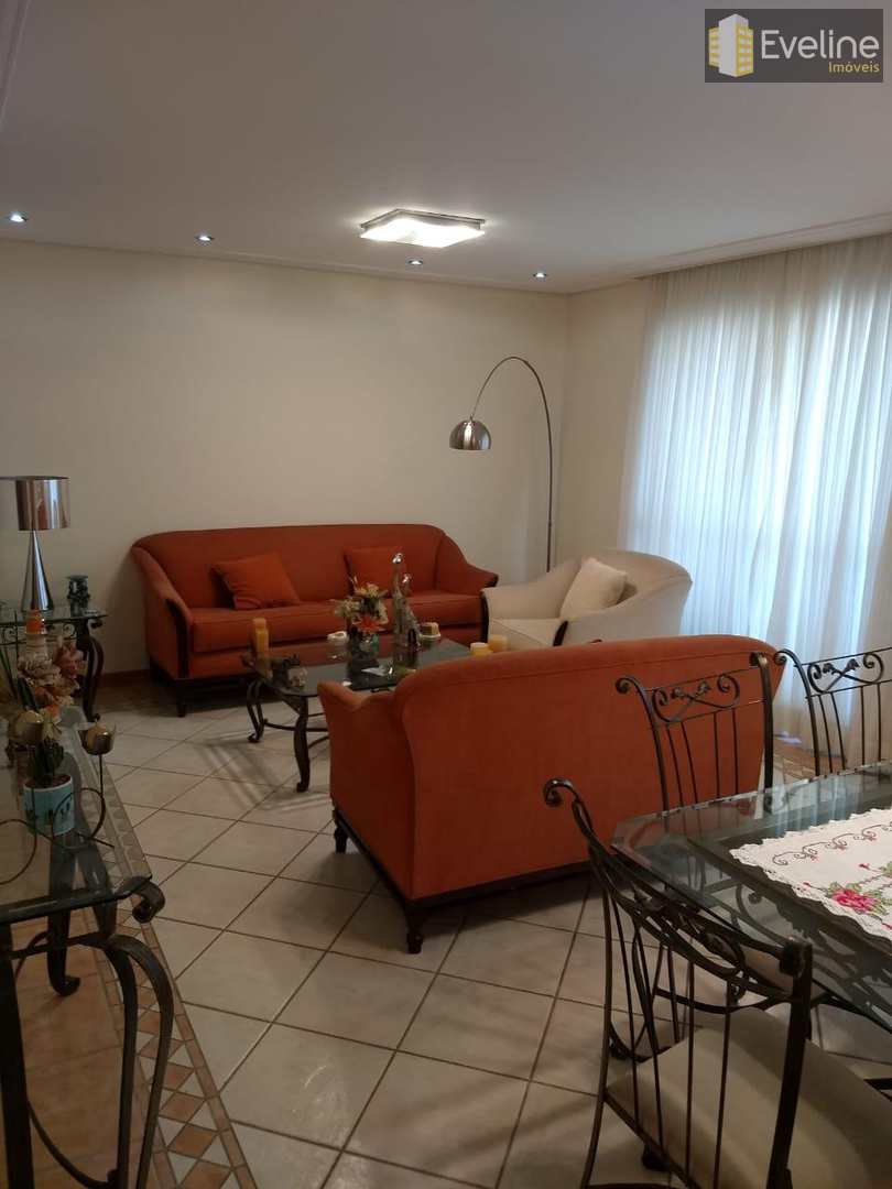 Apartamento à venda com 3 quartos, 132m² - Foto 1