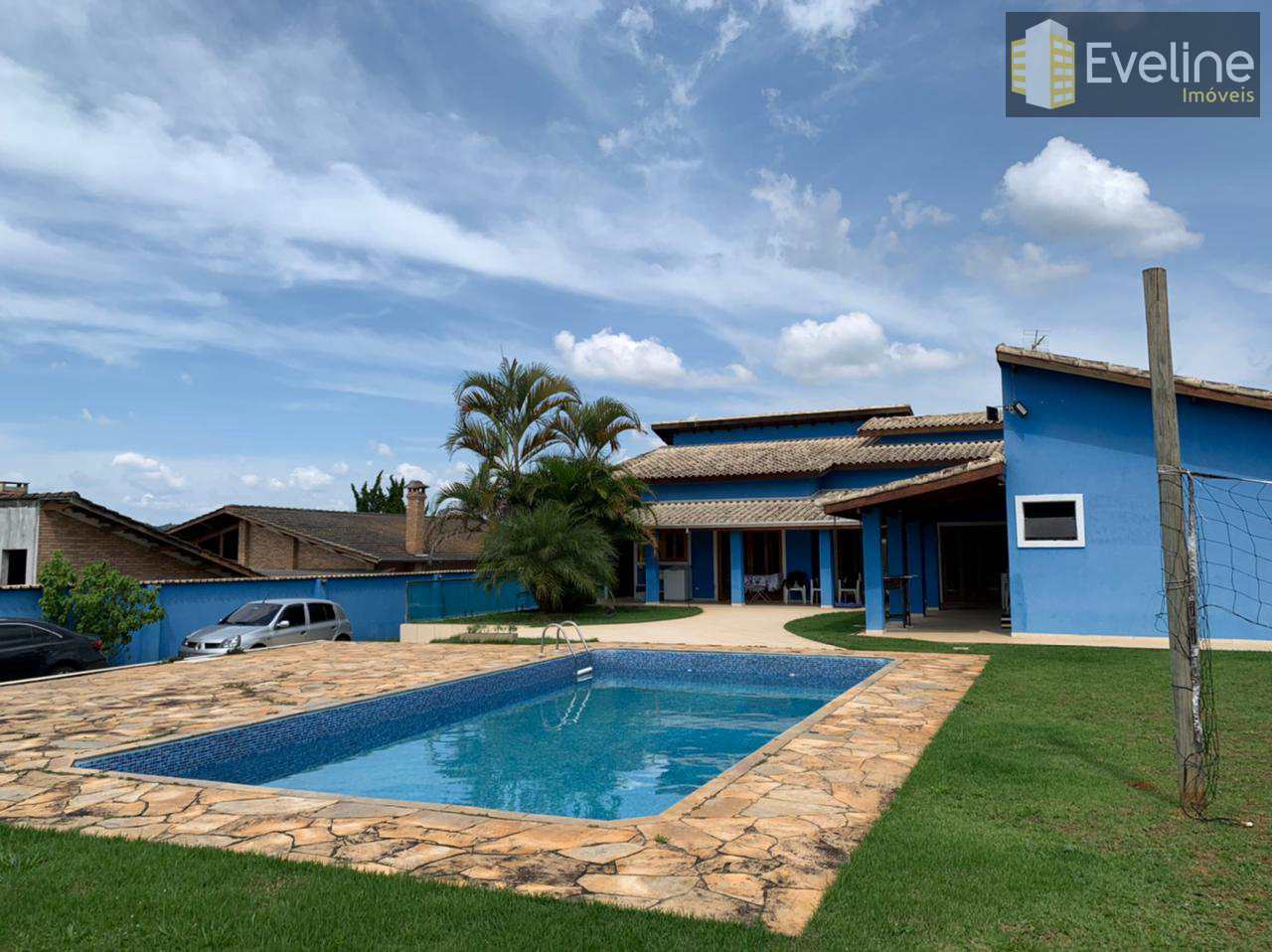 Casa de Condomínio à venda com 3 quartos, 460m² - Foto 1