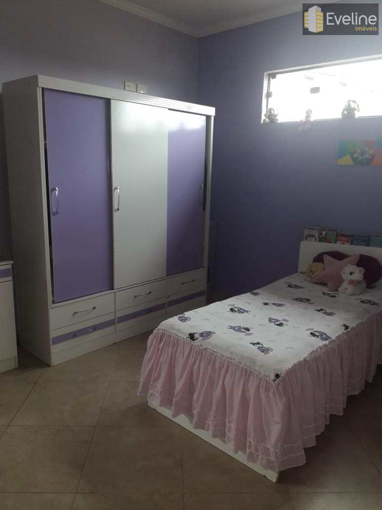 Sobrado à venda com 3 quartos, 300m² - Foto 6