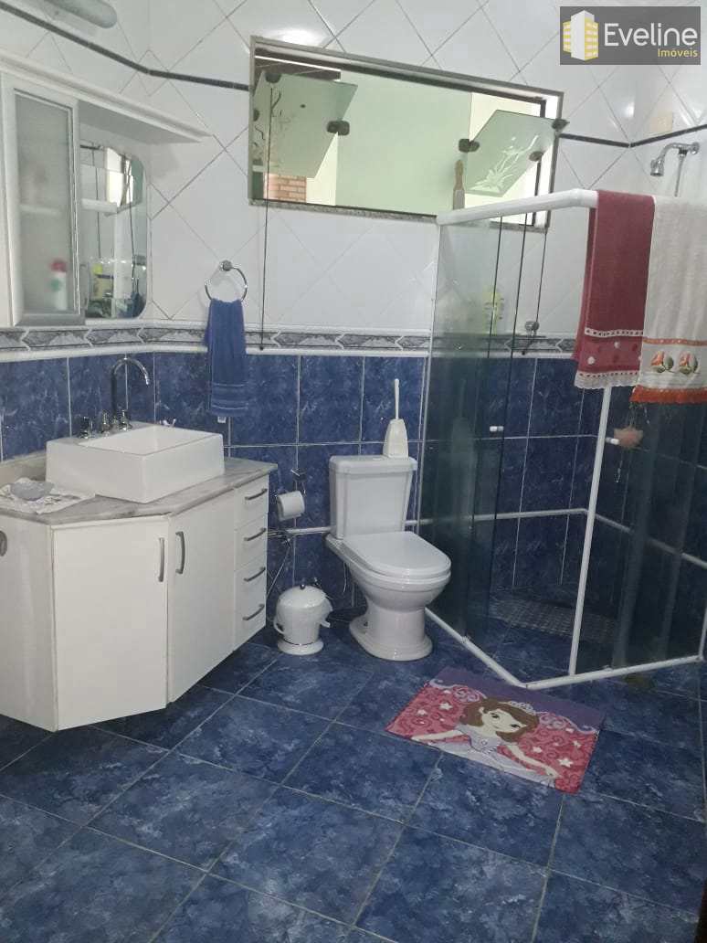 Sobrado à venda com 3 quartos, 300m² - Foto 14