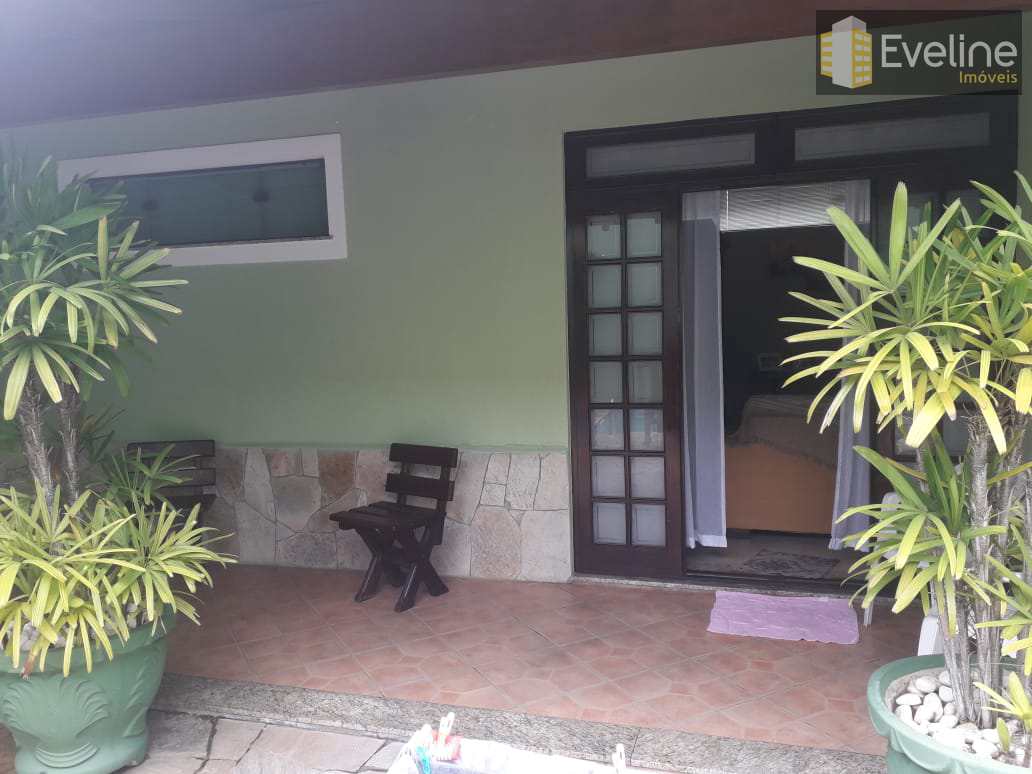 Sobrado à venda com 3 quartos, 300m² - Foto 15