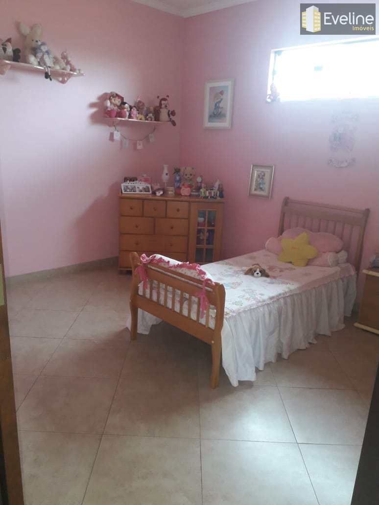 Sobrado à venda com 3 quartos, 300m² - Foto 12