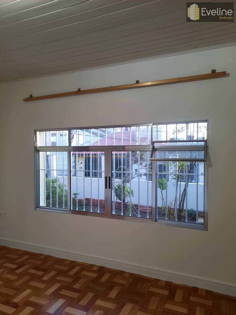 Casa para alugar com 3 quartos, 100m² - Foto 5