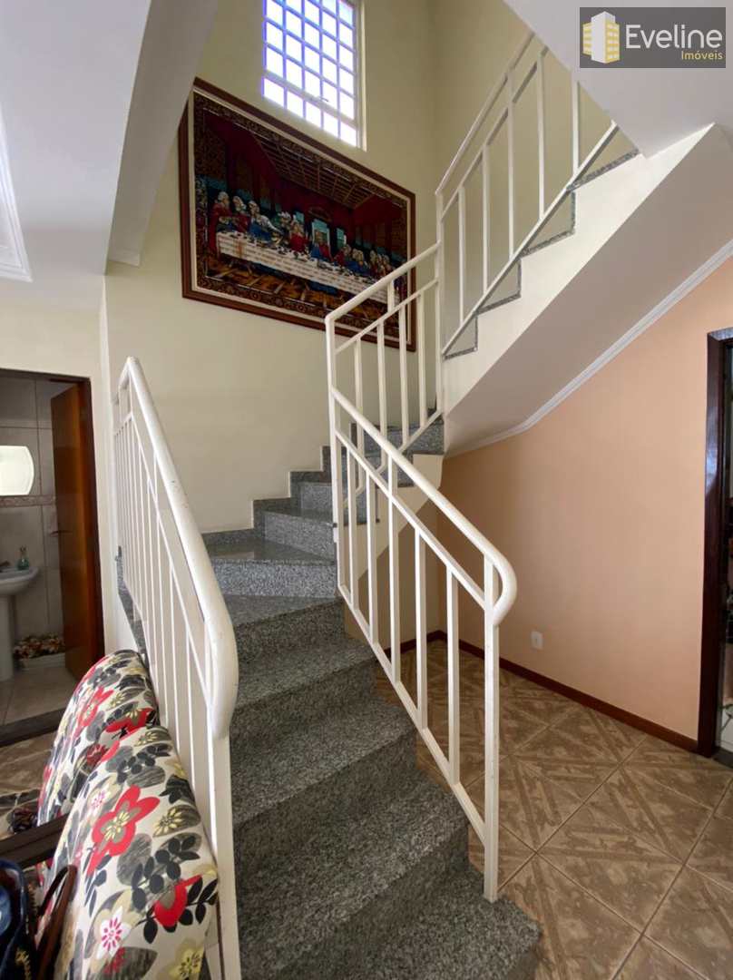 Casa à venda e aluguel com 3 quartos, 135m² - Foto 11