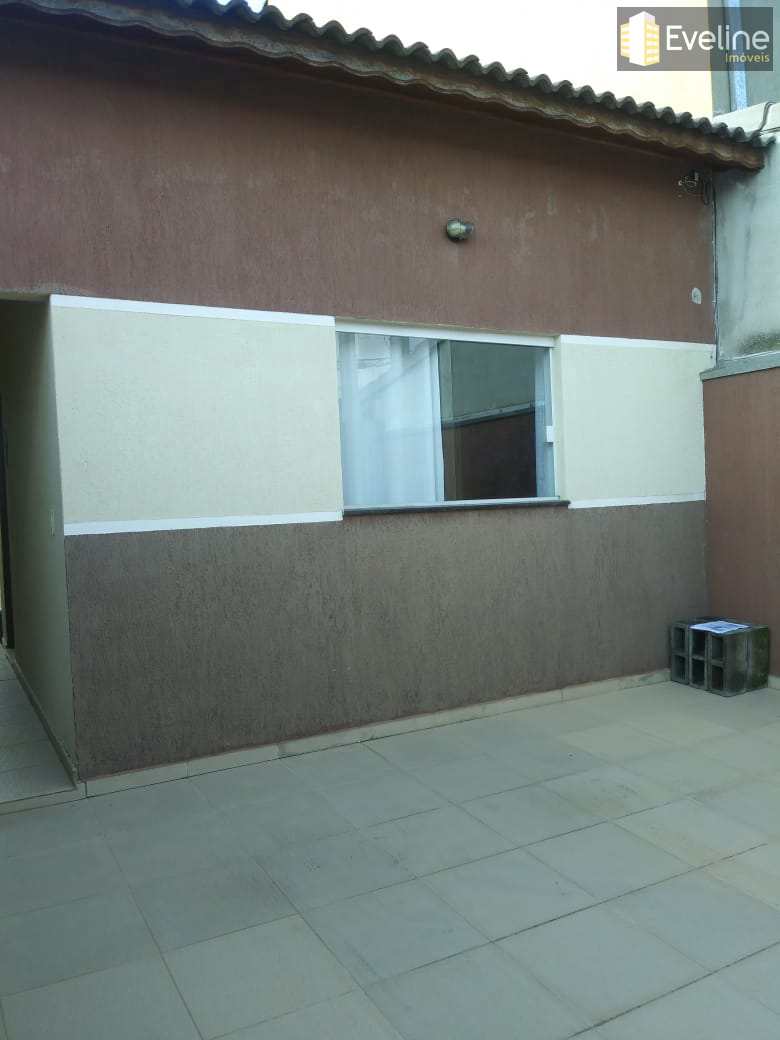 Casa à venda com 2 quartos, 80m² - Foto 17