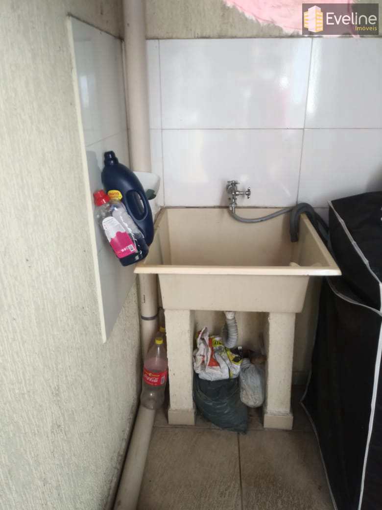 Casa à venda com 2 quartos, 80m² - Foto 26