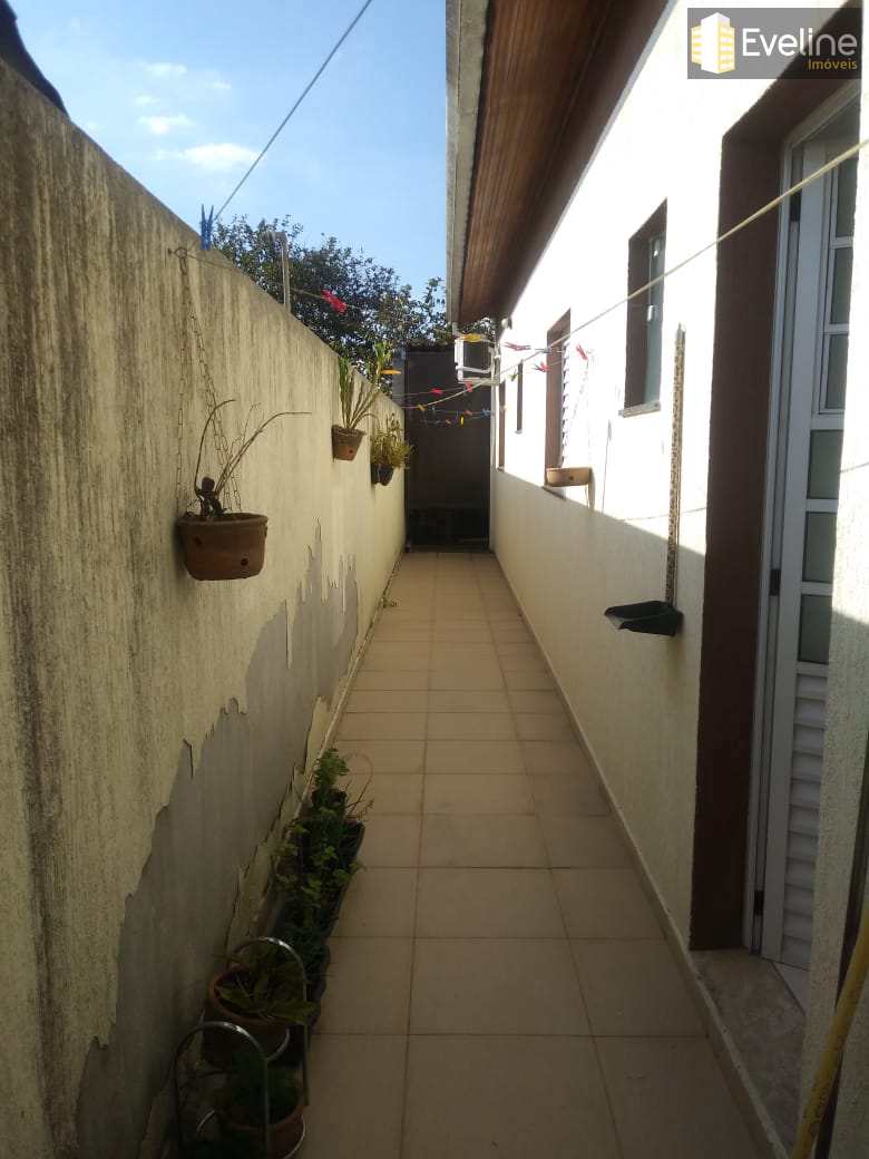 Casa à venda com 2 quartos, 80m² - Foto 21