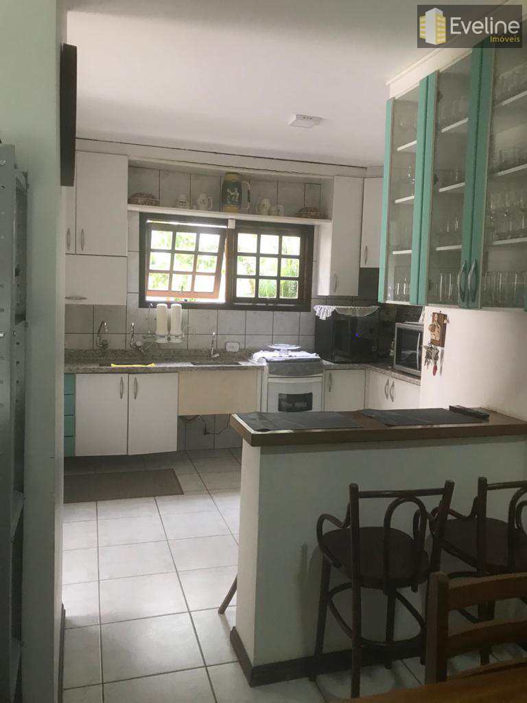 Casa à venda com 3 quartos, 306m² - Foto 45