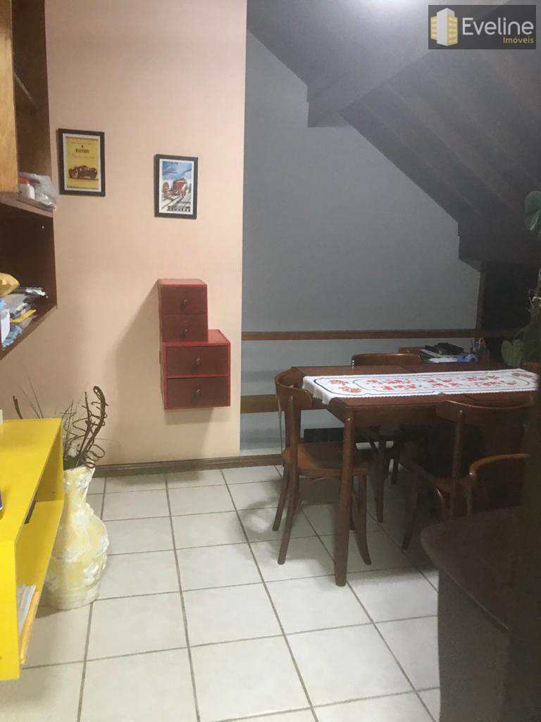 Casa à venda com 3 quartos, 306m² - Foto 29